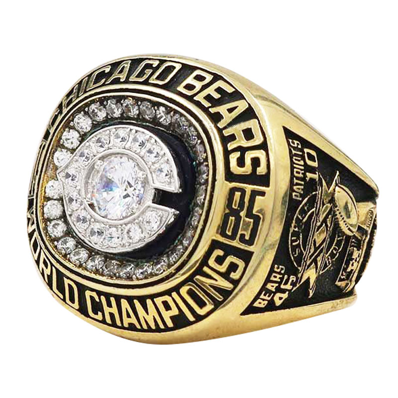 Chicago Bears 1985 Super Bowl Championship ring with diamonds.